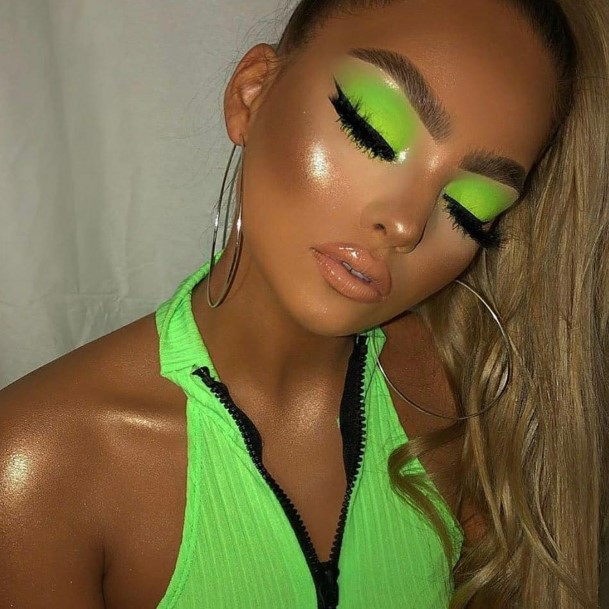 Vivid Green Neon Makeup Looks For Women