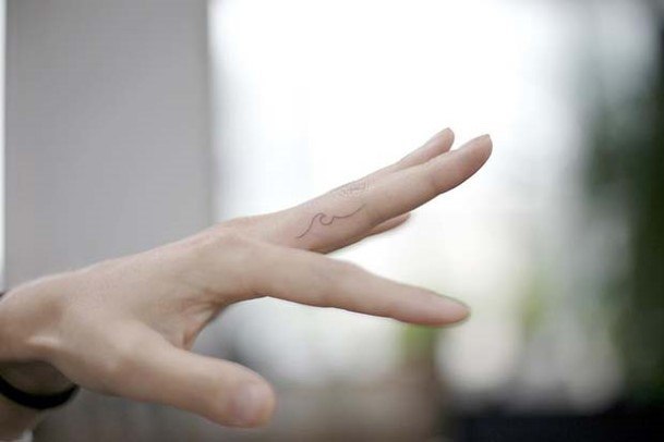 Wavy Tattoo Womens Fingers