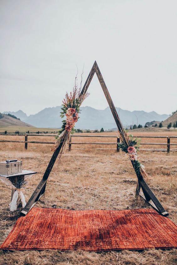 Wedding Arch Triangular Flowers