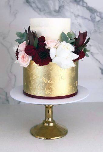 Wedding Cake Ideas Beautiful Two Toned White And Gold Cake With Burgundy And Blush Flowers