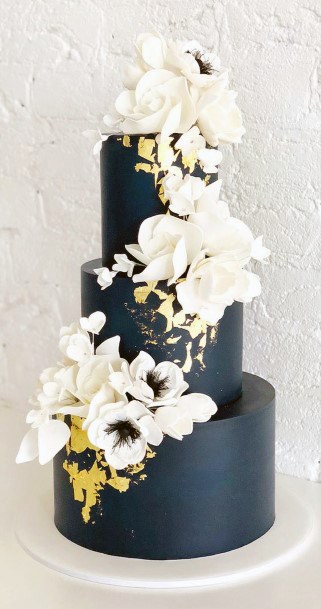 Wedding Cake Ideas Bold And Beautiful Navy Blue With White Florals