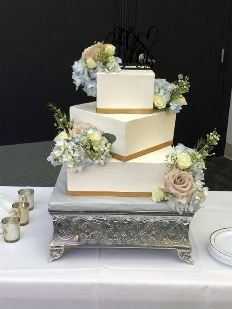 Wedding Cake Ideas Vintage Stand With Modern Square Tiered Cake Inspiration