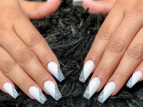 White And Silver Girls Nail Ideas