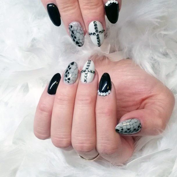 White Black Cobra Skin On Nails With Stones For Women