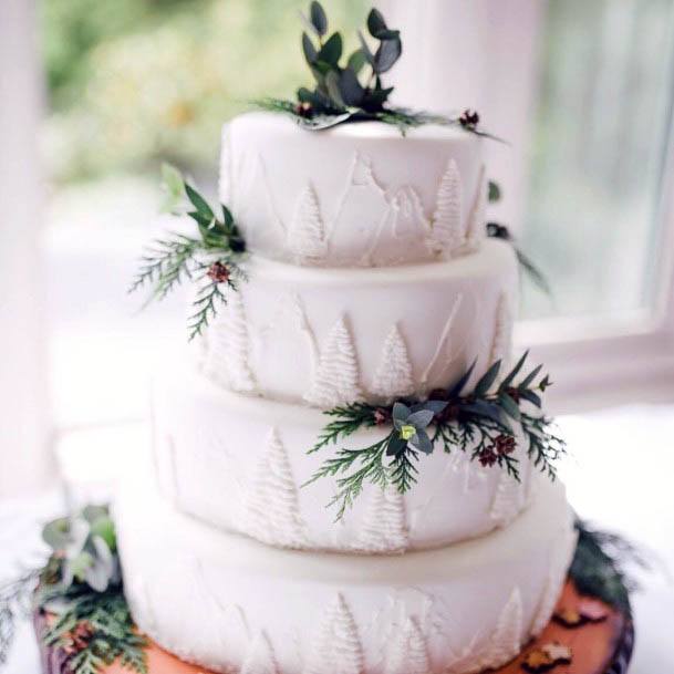 White Cake Winter Wedding Flowers