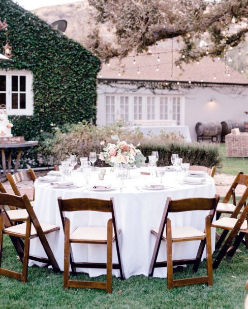 White Colored November Wedding Flowers Dining