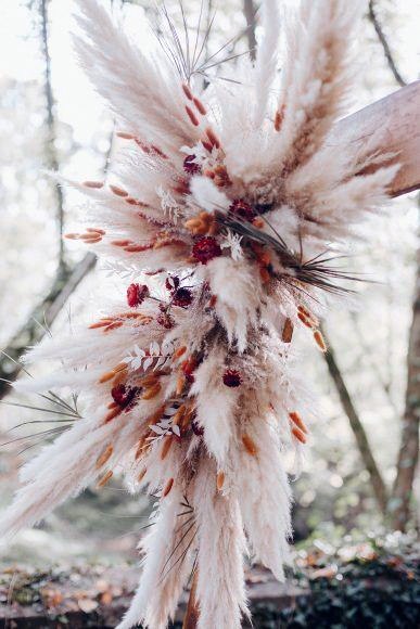 White Feathery Boho Wedding Decor