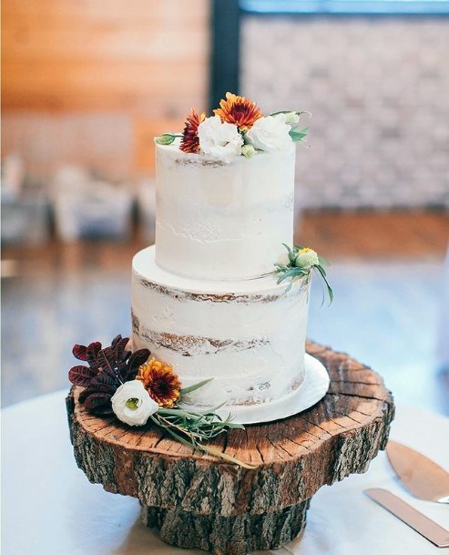 White Rustic Wedding Cake