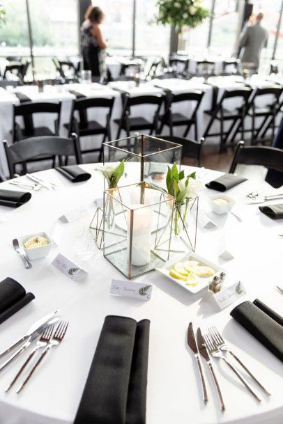 White Table And Black Napkin Wedding Decor