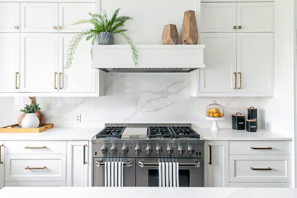 White With Brass Hardware Kitchen Cabinet Ideas