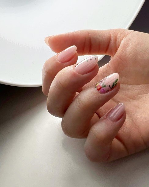 White With Flowers Female Nail Designs