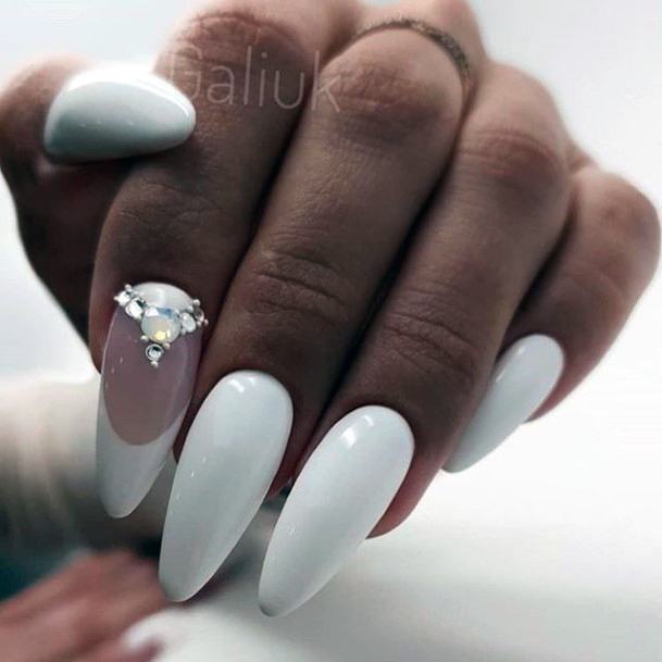 White With Rhinestones Womens Feminine White With Rhinestones Nails