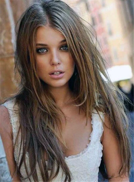 Windblown Middle Parted Medium Length Hairstyle Women