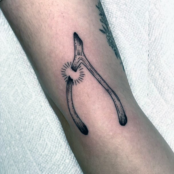 Wishbone Tattoo Feminine Designs