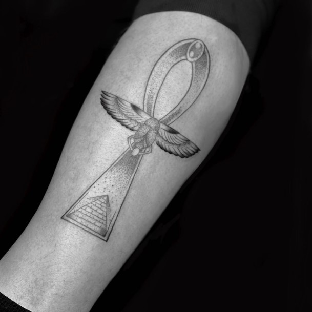 Woman With Fabulous Ankh Tattoo Design