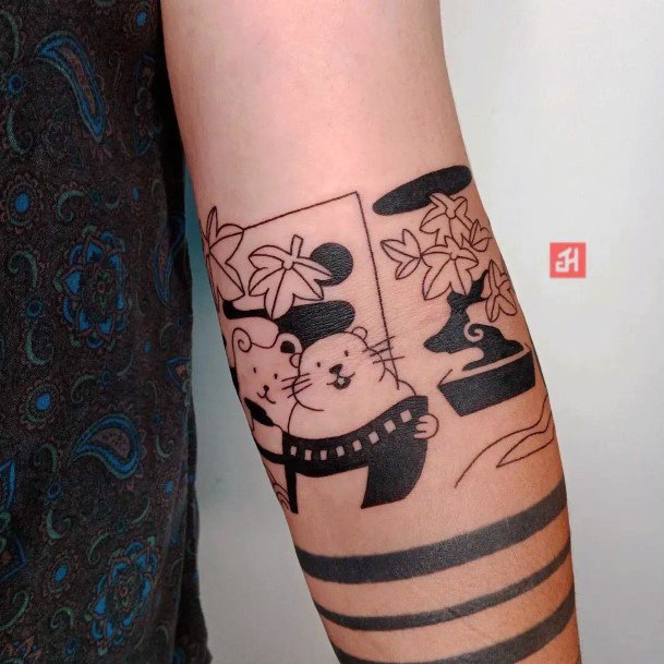 Woman With Fabulous Beaver Tattoo Design