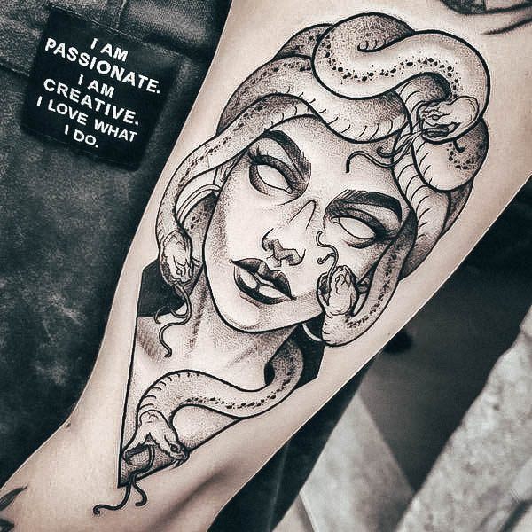 Woman With Fabulous Medusa Tattoo Design