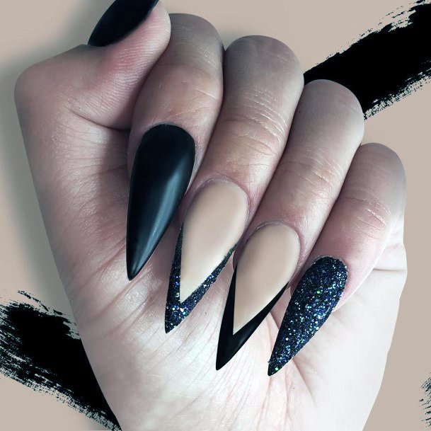 Women Cool Unique Nude Sparkly Black Nails Design