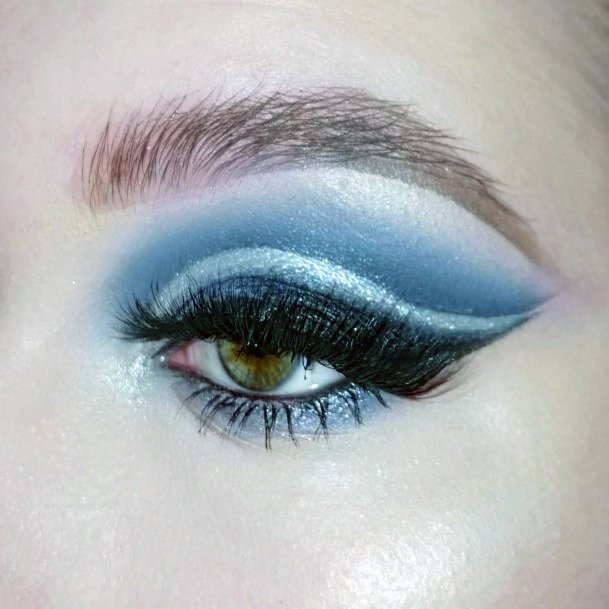 Women Enchanted Blue Grey Eyeshadow