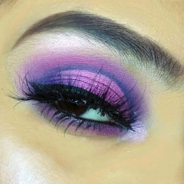 Women Seductive Pink And Purple Eyeshadow