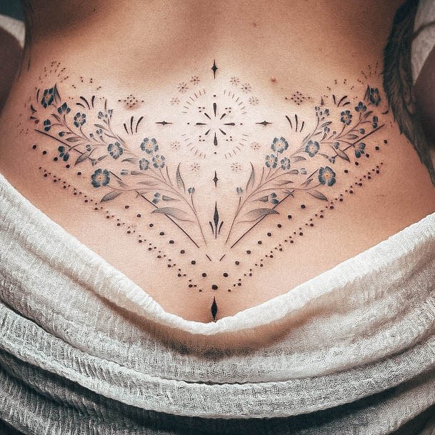 Womens Amazing Good Looking Tattoos