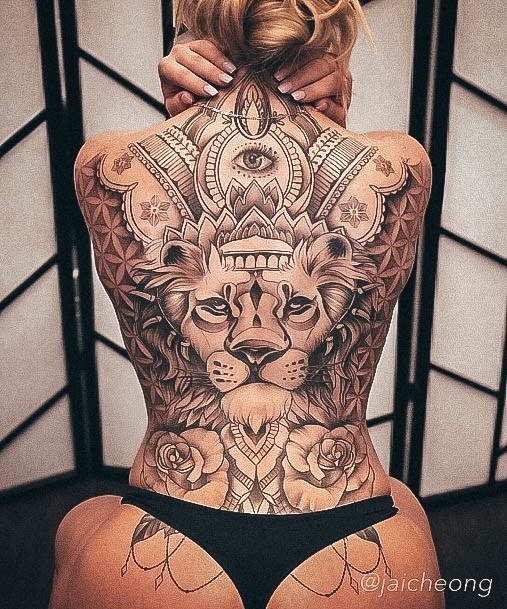 Womens Amazing Super Tattoo Designs