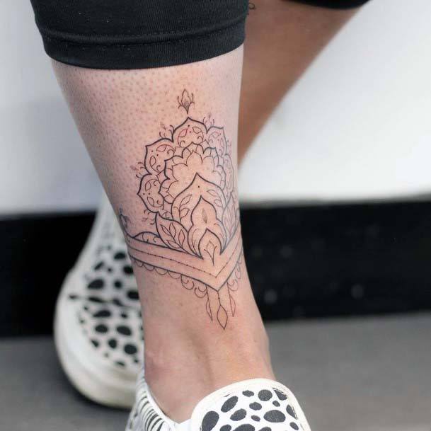 Womens Ankle Mehendi Art Tattoo