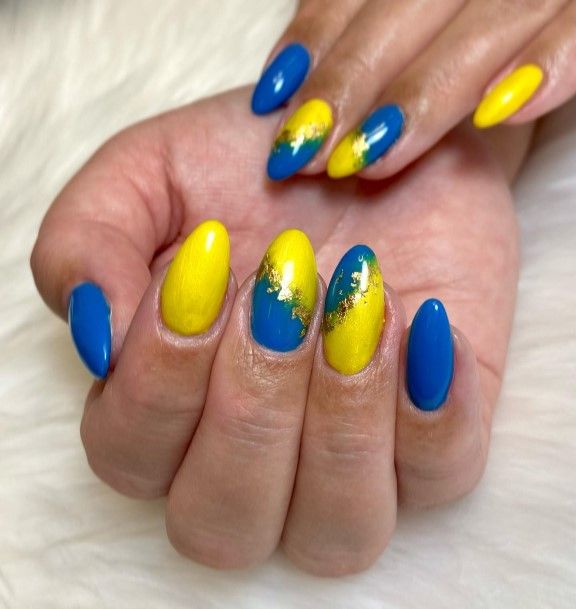 Womens Blue And Yellow Nail Ideas