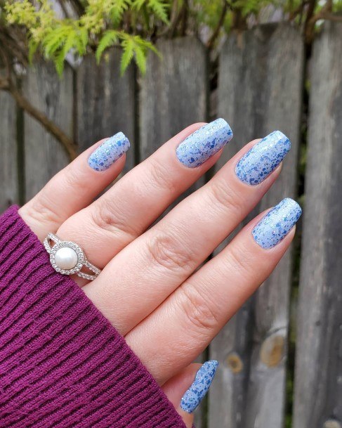 Womens Blue Glitter Nail Ideas