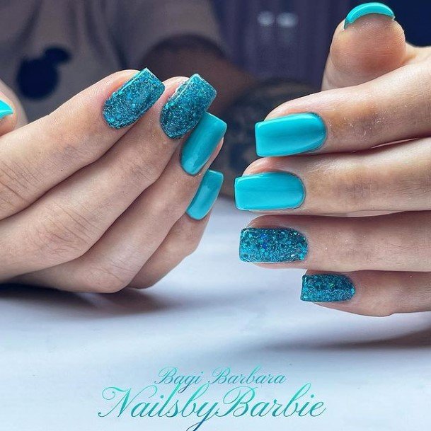 Womens Blue Glitter Nails