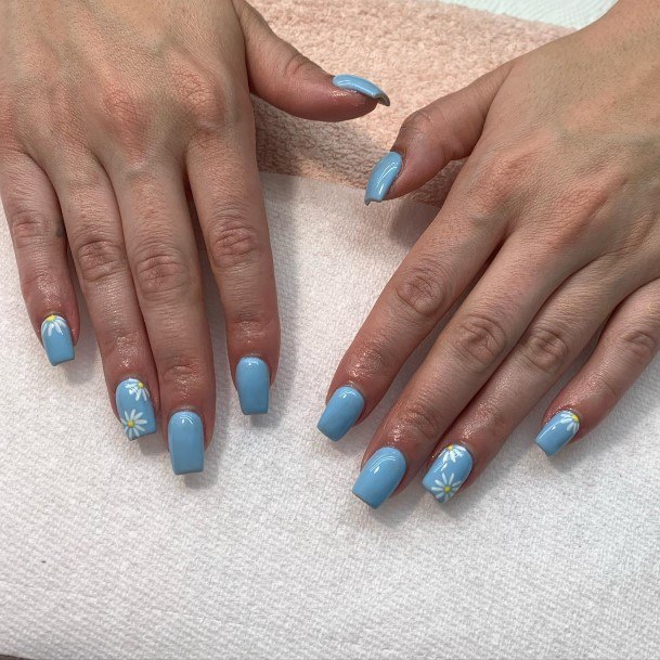 Womens Blue Short Super Nail Designs