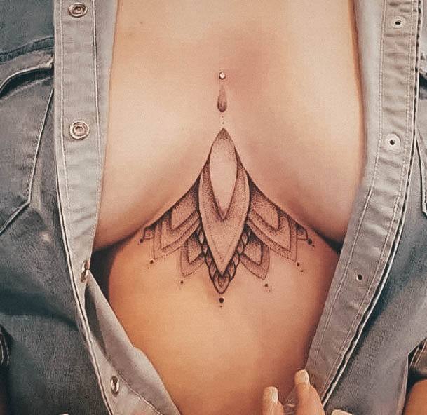 Womens Boob Good Looking Tattoos