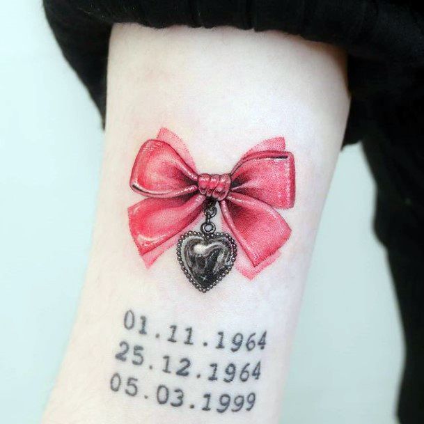 Womens Bow Super Tattoo Designs