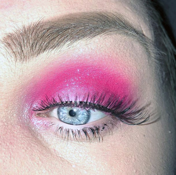 Womens Bright Fuchsia Eyeshadow