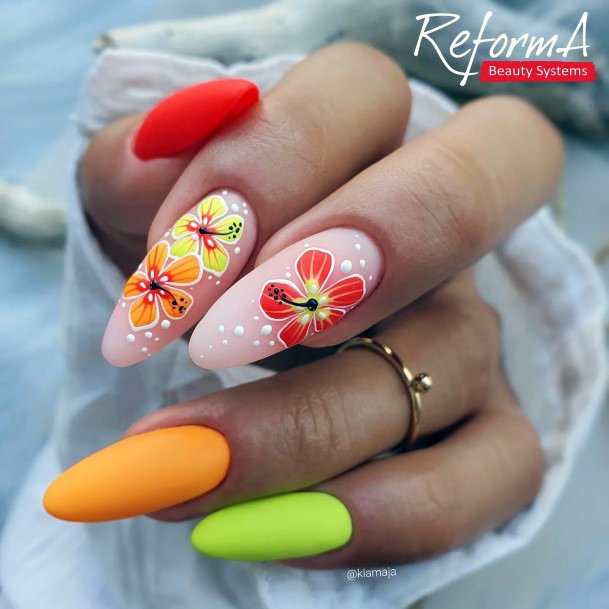 Womens Bright Summer Nail Ideas