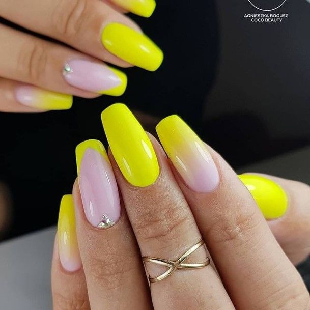 Womens Brilliant Nail Design Ideas