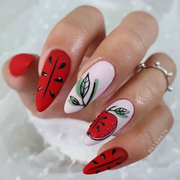 Womens Brilliant Nails