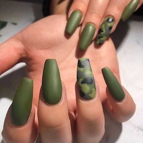 Womens Camo Nail Design Ideas