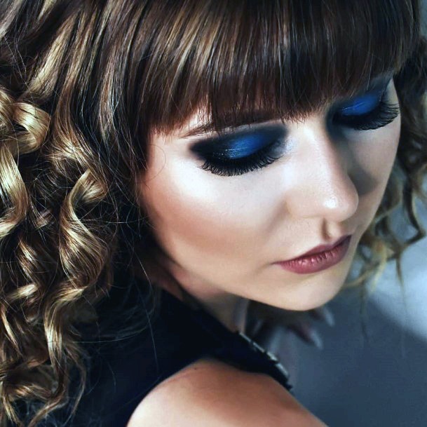 Womens Celestial Blue Eyeshadow Women