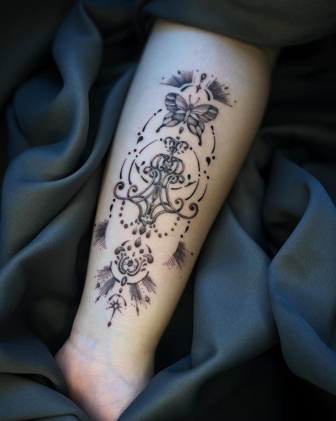 Womens Chandelier Designs For Tattoos