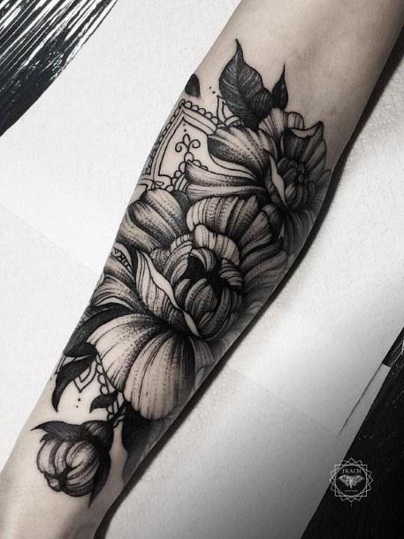 Womens Charming Floral Tattoo Forearms