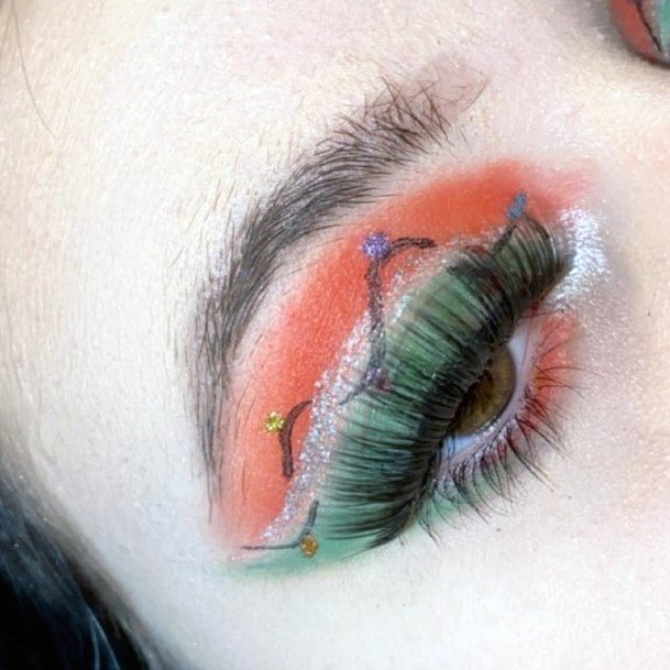 Womens Christmas Eve Eyeshadow Art