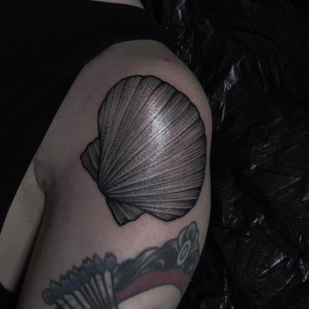 Womens Clamly Clam Tattoo Ideas