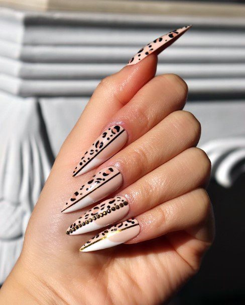 Womens Claw Nails Leopard Print