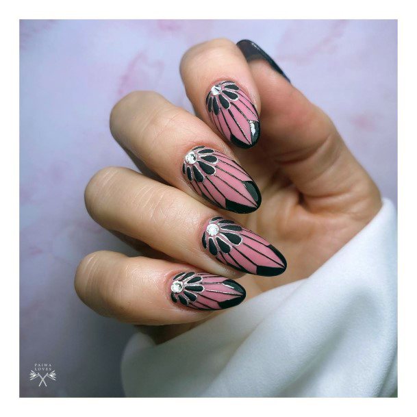 Womens Cool Art Deco Nail Ideas