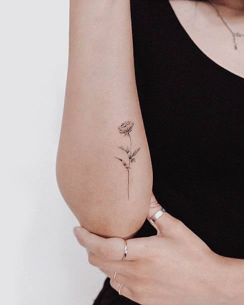 Womens Cool Black Rose Tattoo Ideas