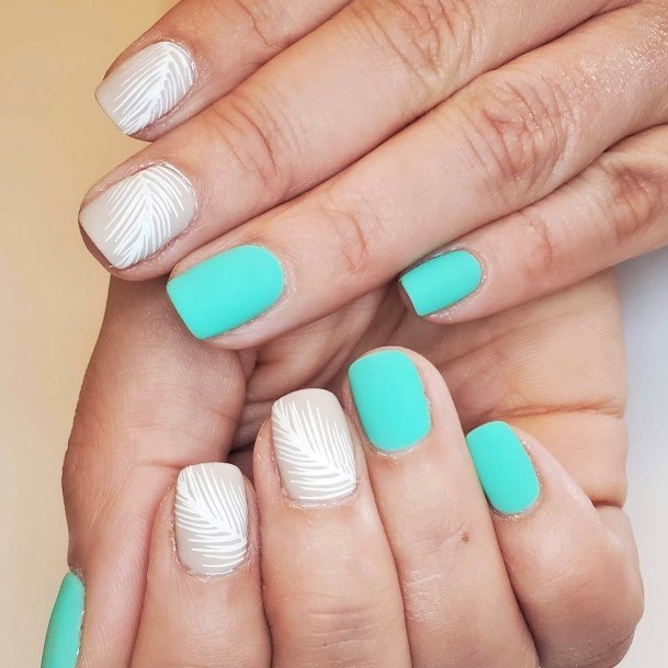 Womens Cool Feather Nail Ideas