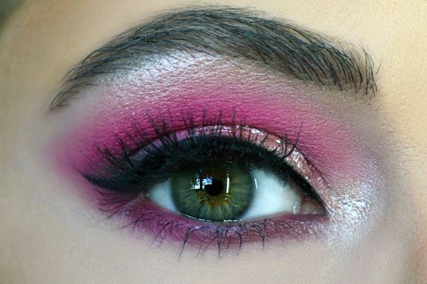 Womens Cool Flaming Pinkish Eyeshadow