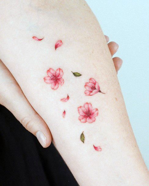 Womens Cool Flower Petal Tattoo Ideas