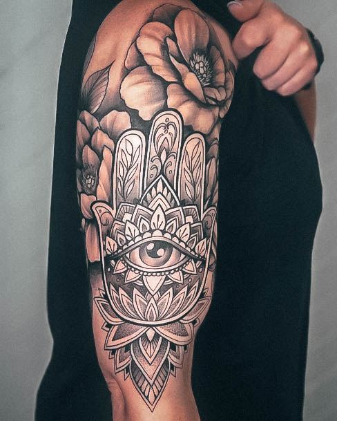 Womens Cool Hamsa Tattoo Ideas